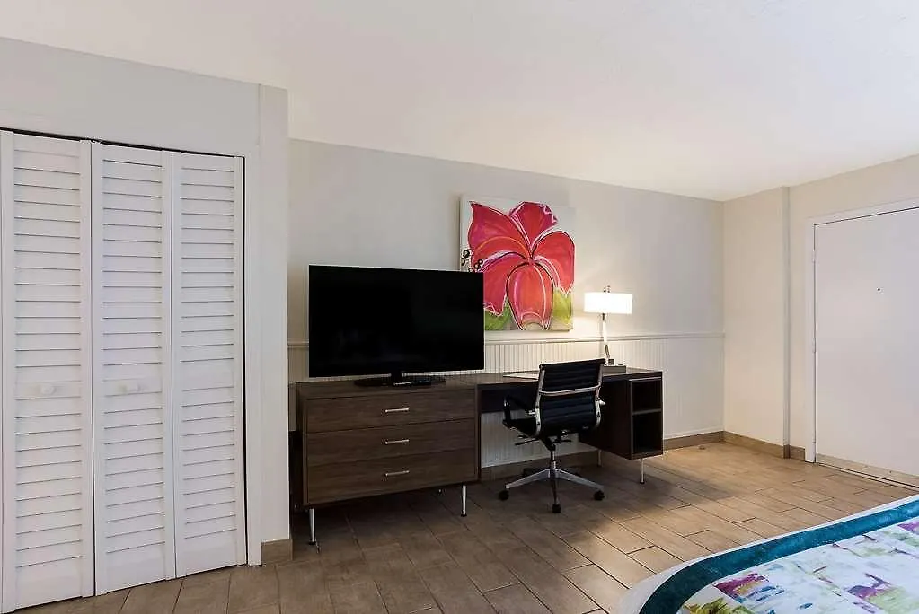 Western Hibiscus Hotel 3*