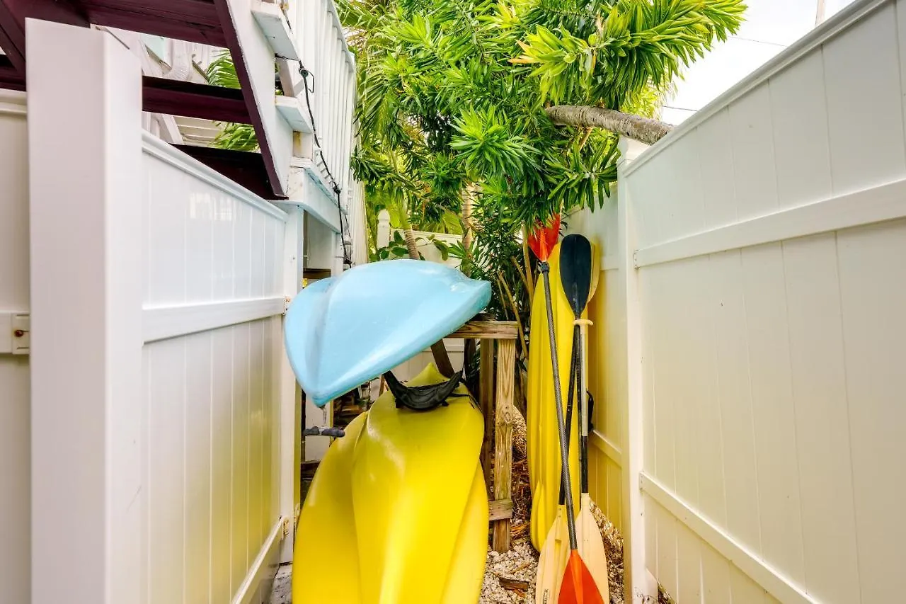 Casa vacanze Waterfront Oasis With Float Dock!