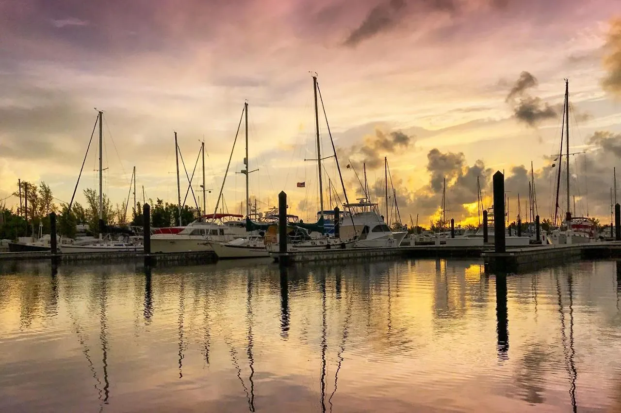 Sunrise - Martinique 108 *