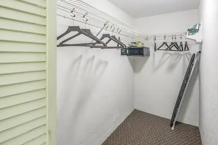 The Trinidad -pool & Parking