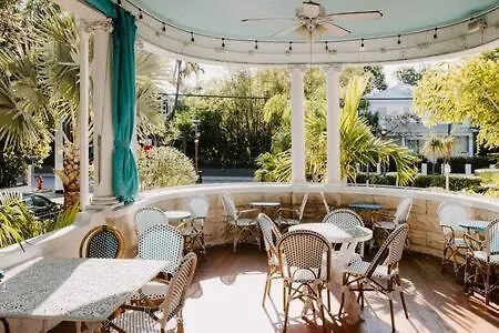 Inn Classic King- Curry Mansion With Heated Pool! Key West