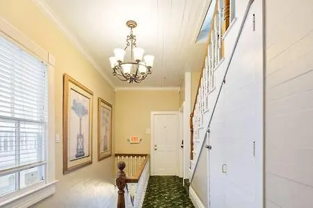 Inn Curry House- 3rd Floor, King Bed, & Balcony 8 Key West