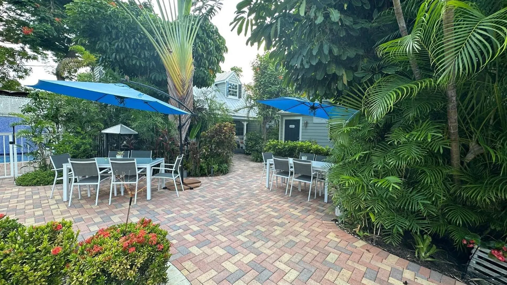 Nassau *