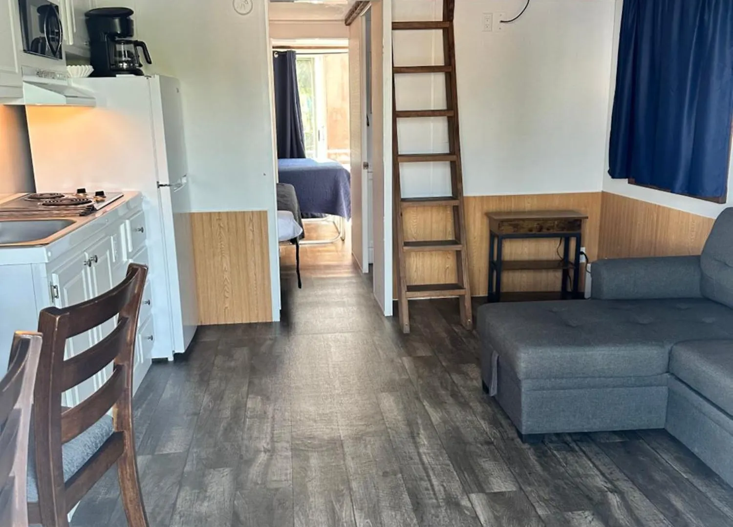Hotel Aqua At Hurricane Hole Marina 3*