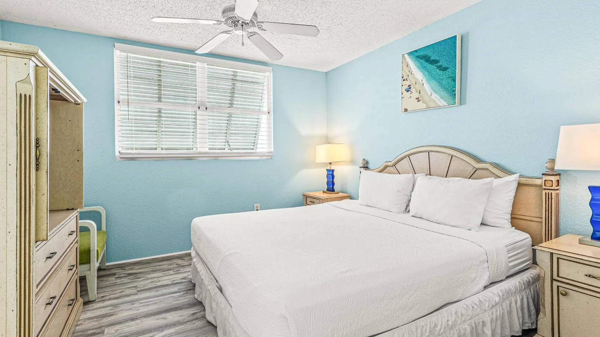 Sunrise Barbados #204 Apartment Key West