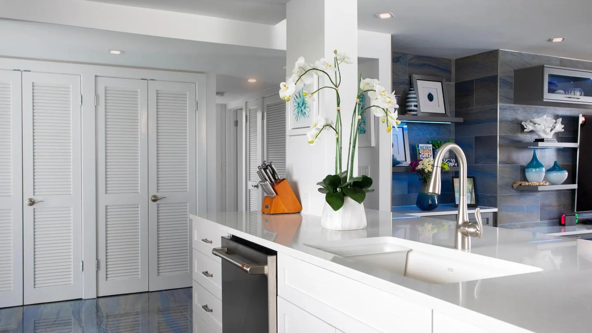 Blue Haven Unit B416