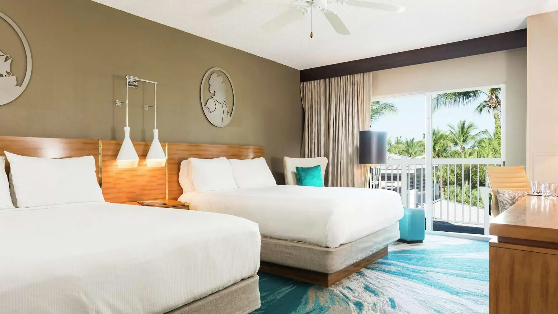 Doubletree By Hilton Grand Key 4*