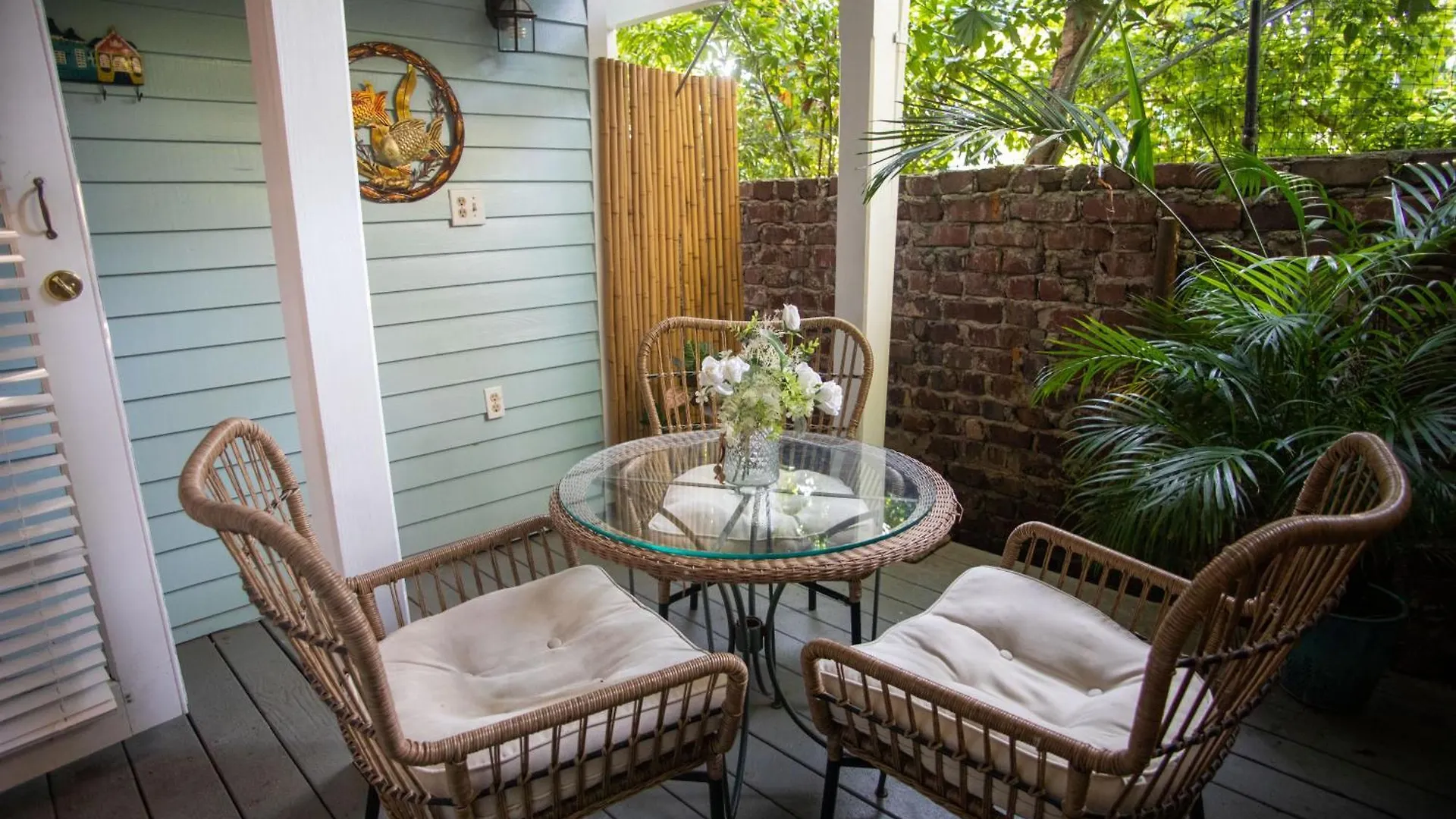 Andrews & Garden B&B 3*