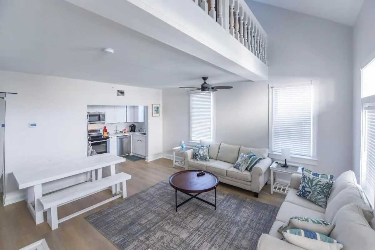 Duval's Delight -loft On Duval Daire