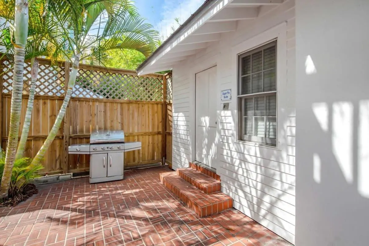 Inn Honey Bun Hideaway Key West