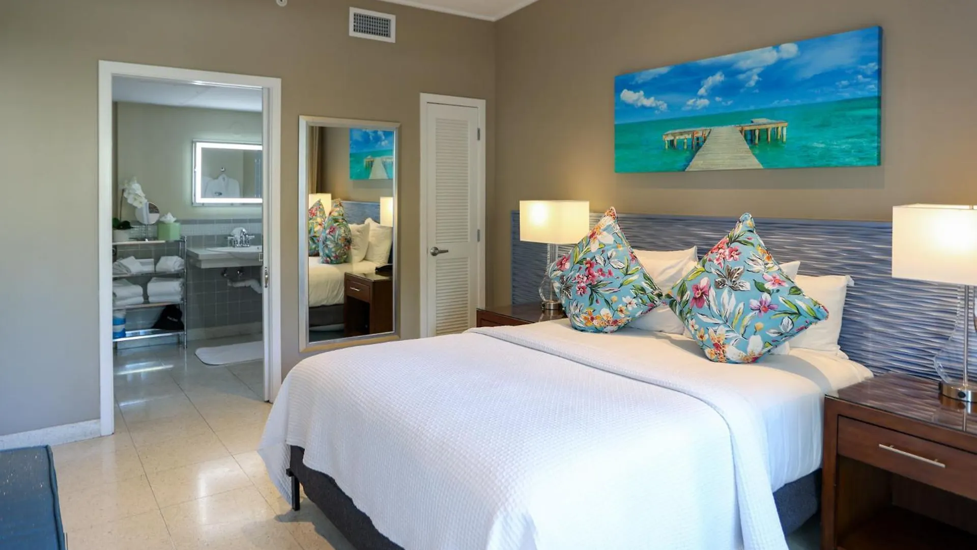 Hotel Orchid Key - Adults Only