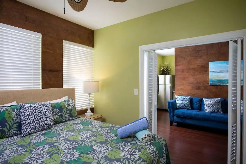 דירה Duval Street W Kitchen And Shared Heated Pool *