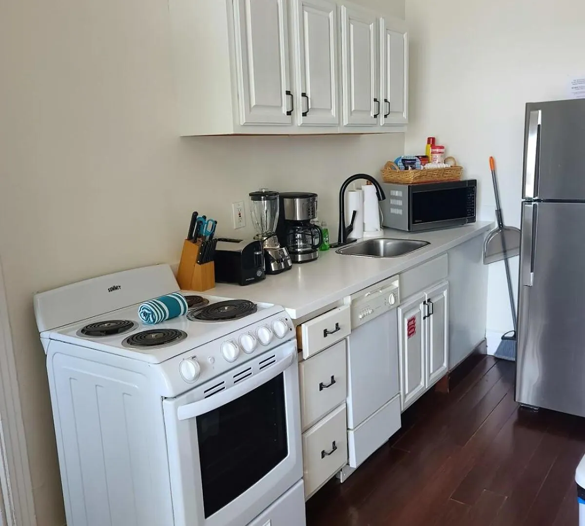 Apartment Four On Duval Street W Parking And Pool *