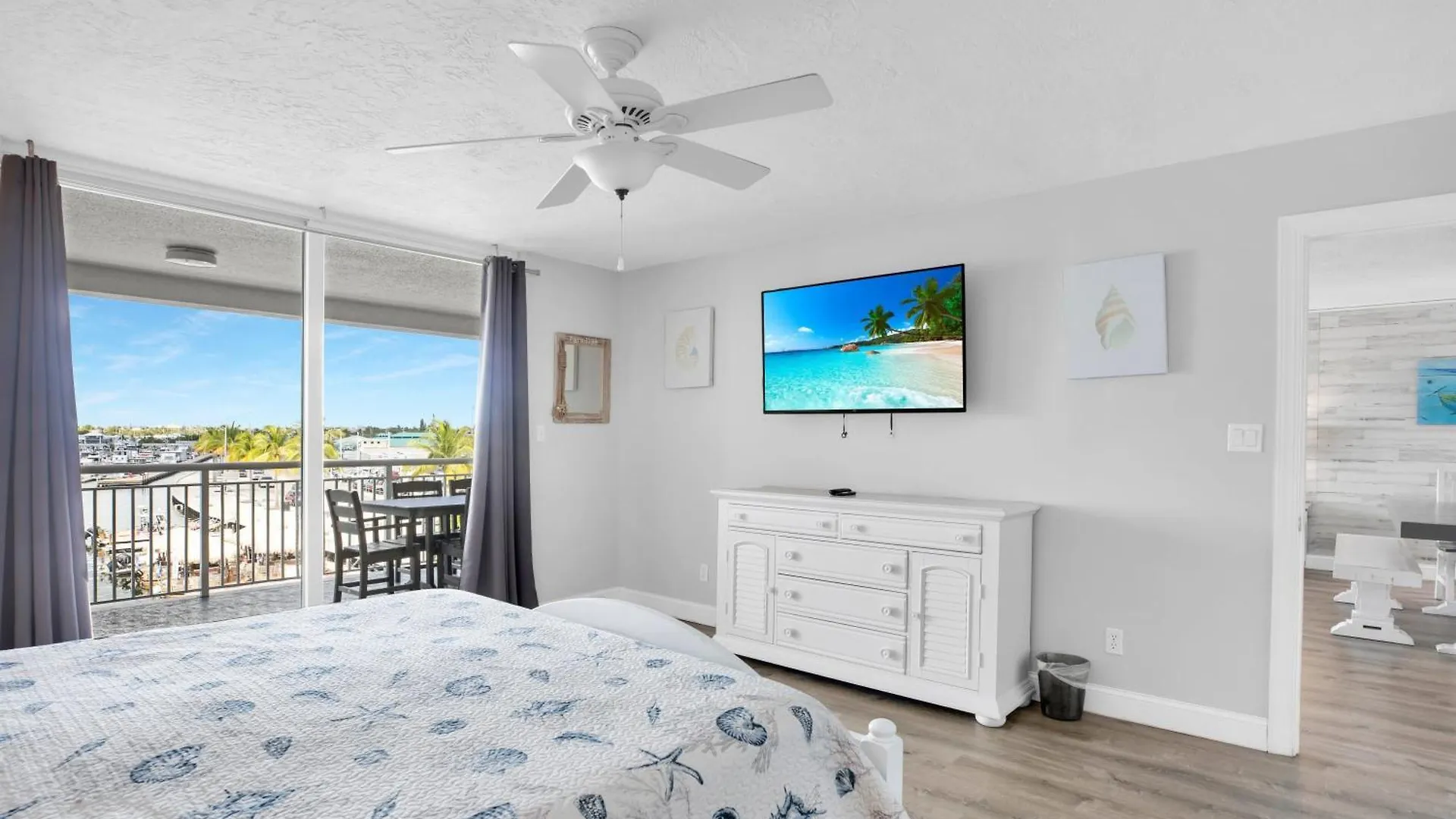 Florida - Spacious Updated Waterfront 2x2 Pool Dock Сasa de vacaciones Cayo Hueso