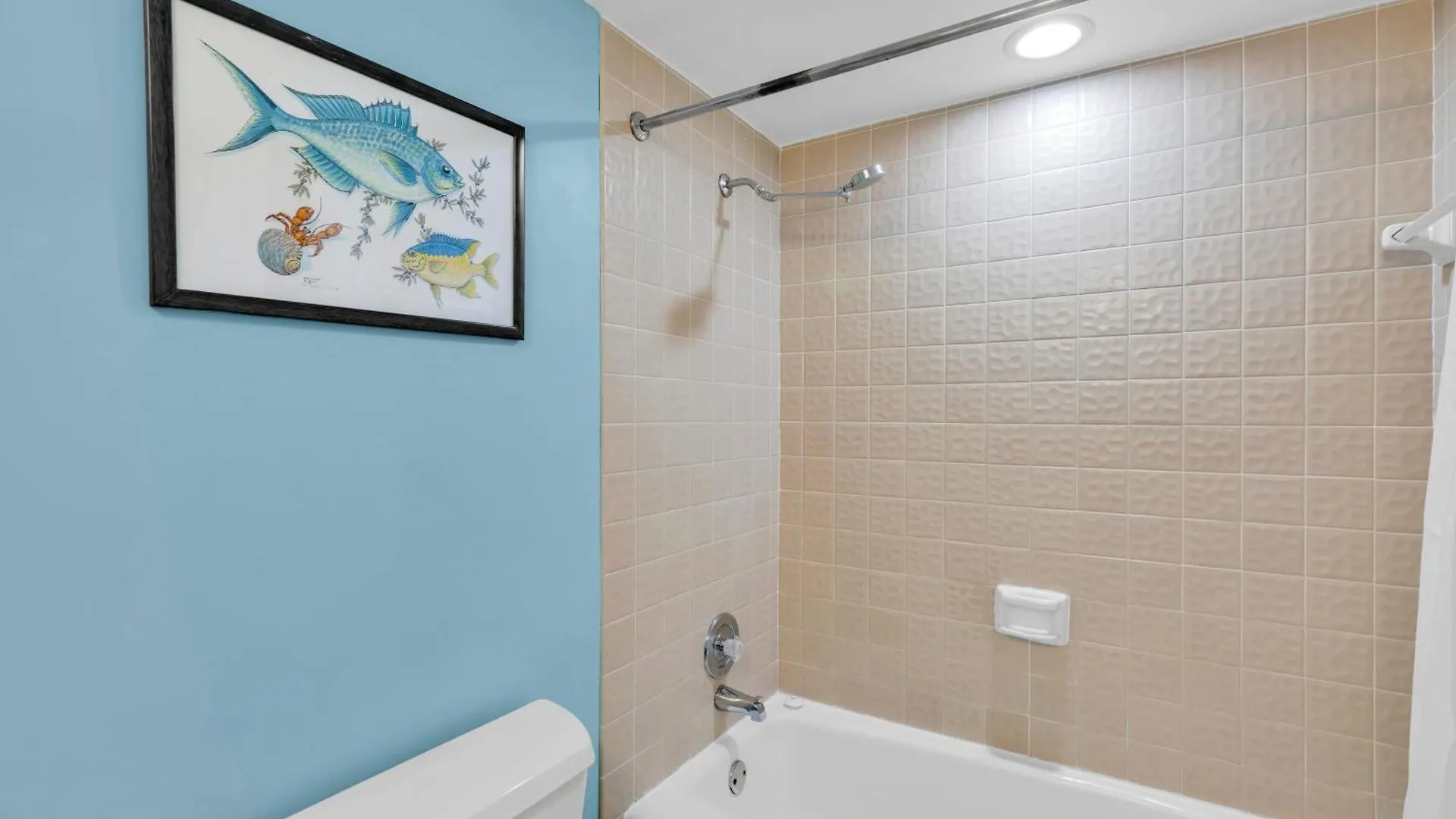 Andros - Spacious 2x2 Waterfront *