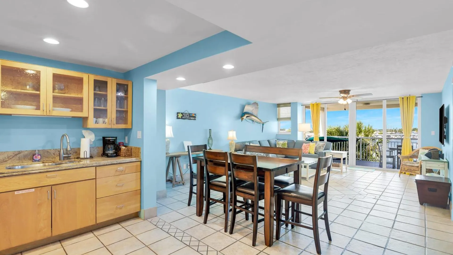 Andros - Spacious 2x2 Waterfront Holiday home Key West