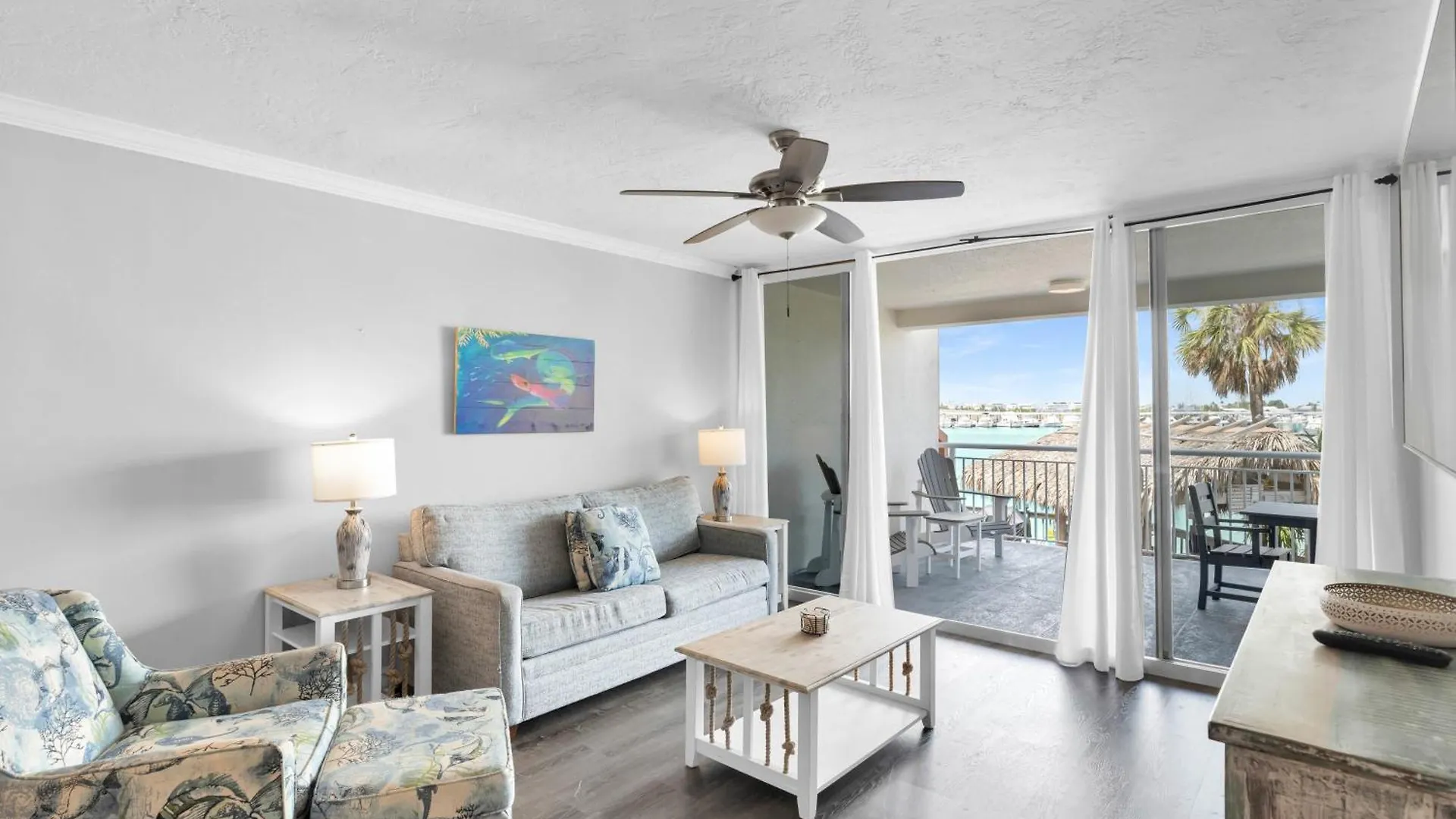 Aruba - Downtown Waterfront 2x2 Dock & Pool Pet-friendly Holiday home Key West