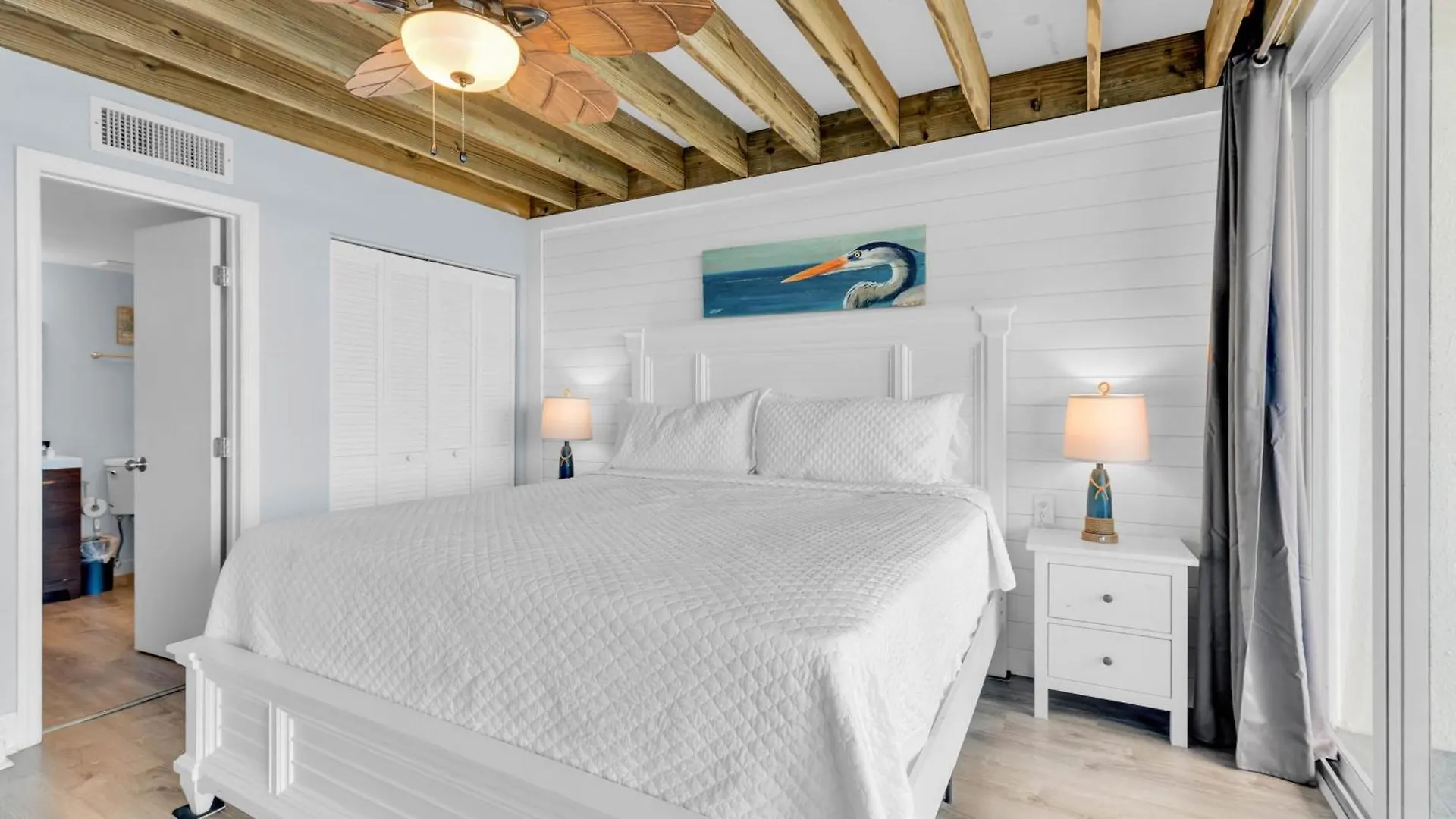 Holiday home St John - Downtown Waterfront Penthouse Pool Parking Dock Key West