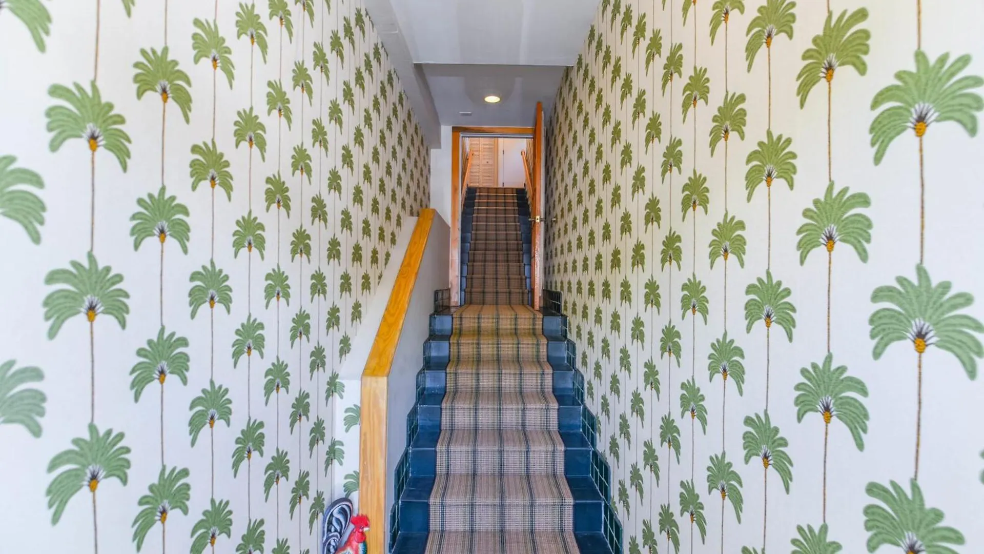 Apartment New Pineapple Palloza - Bright & Modern On Duval Key West