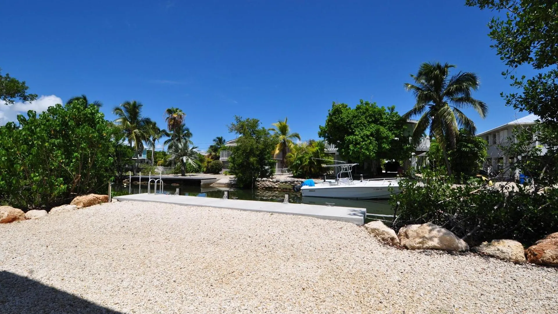 Holiday home Paradise Found