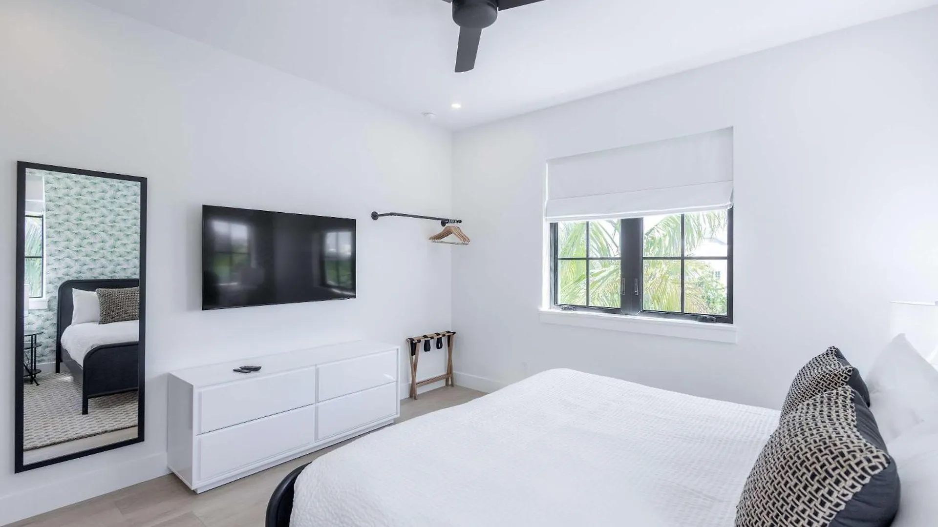 Holiday home Brand New Build Larkshine House - Pool *