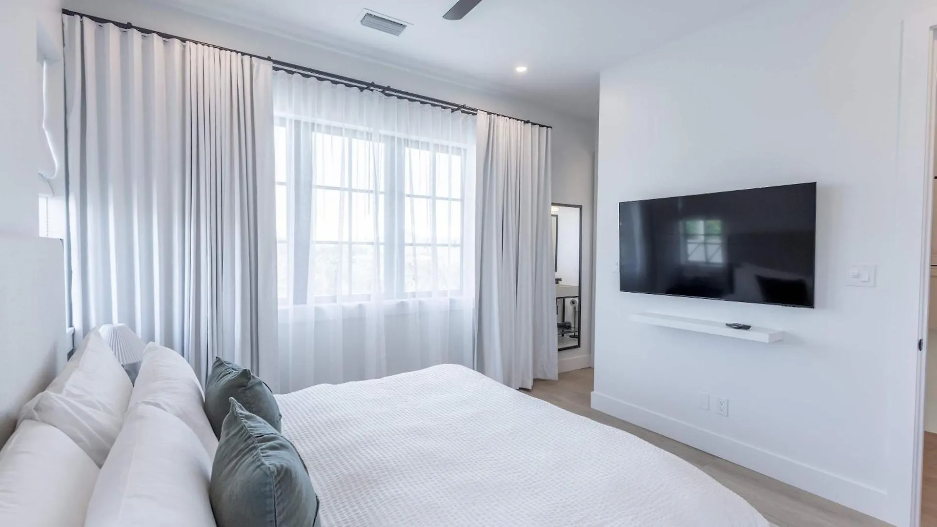Holiday home Brand New Build Larkshine House - Pool Key West