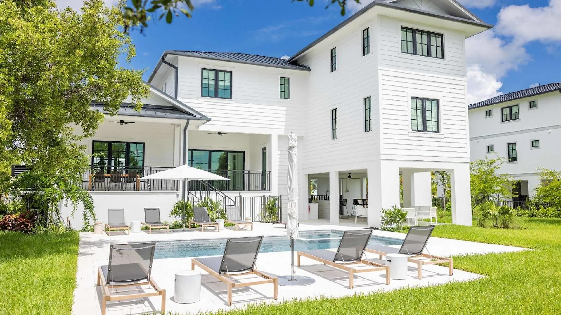 Brand New Build Larkshine House - Pool * Key West