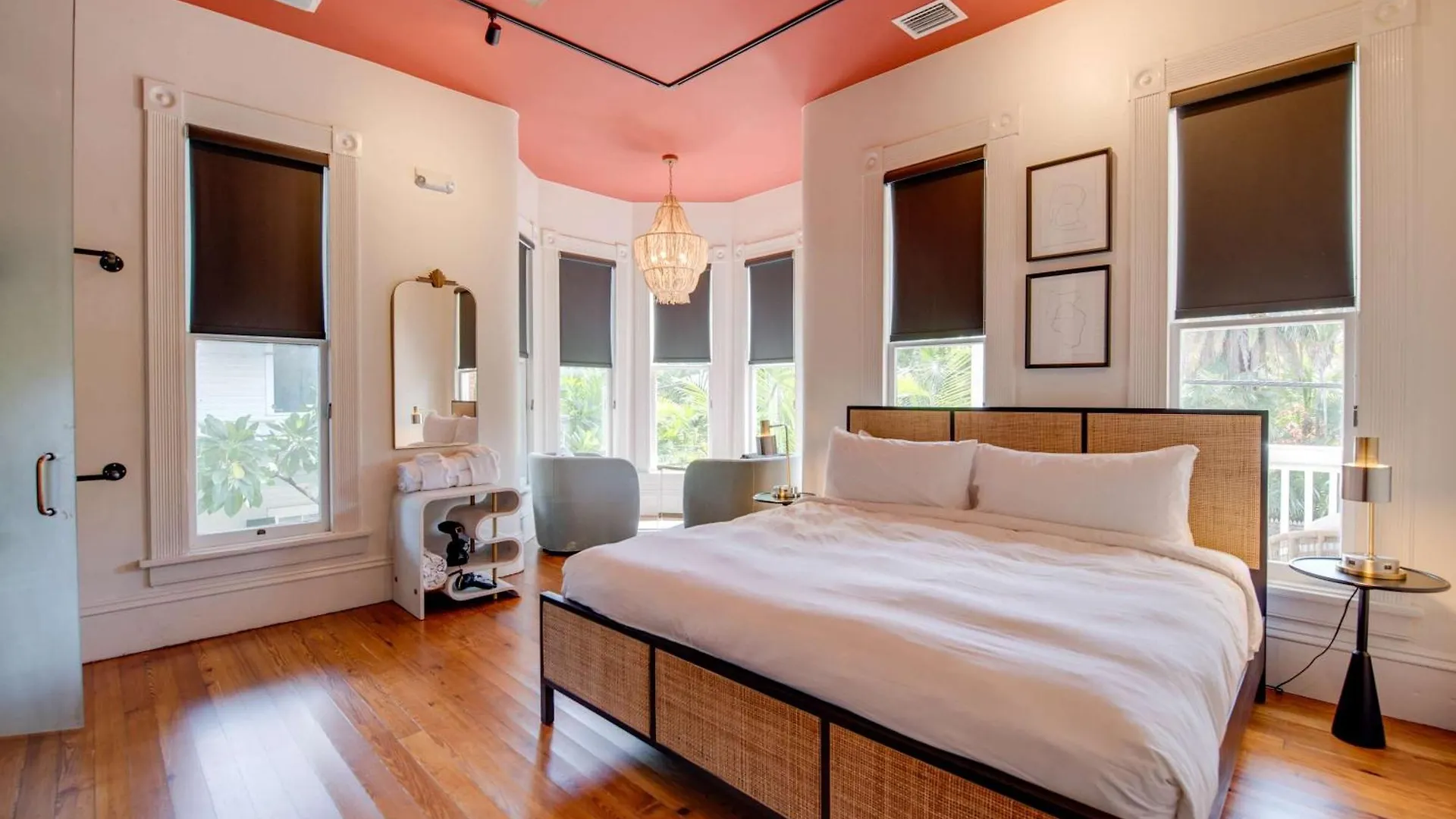 Bunk At The Grand Maloney Κι Γουέστ