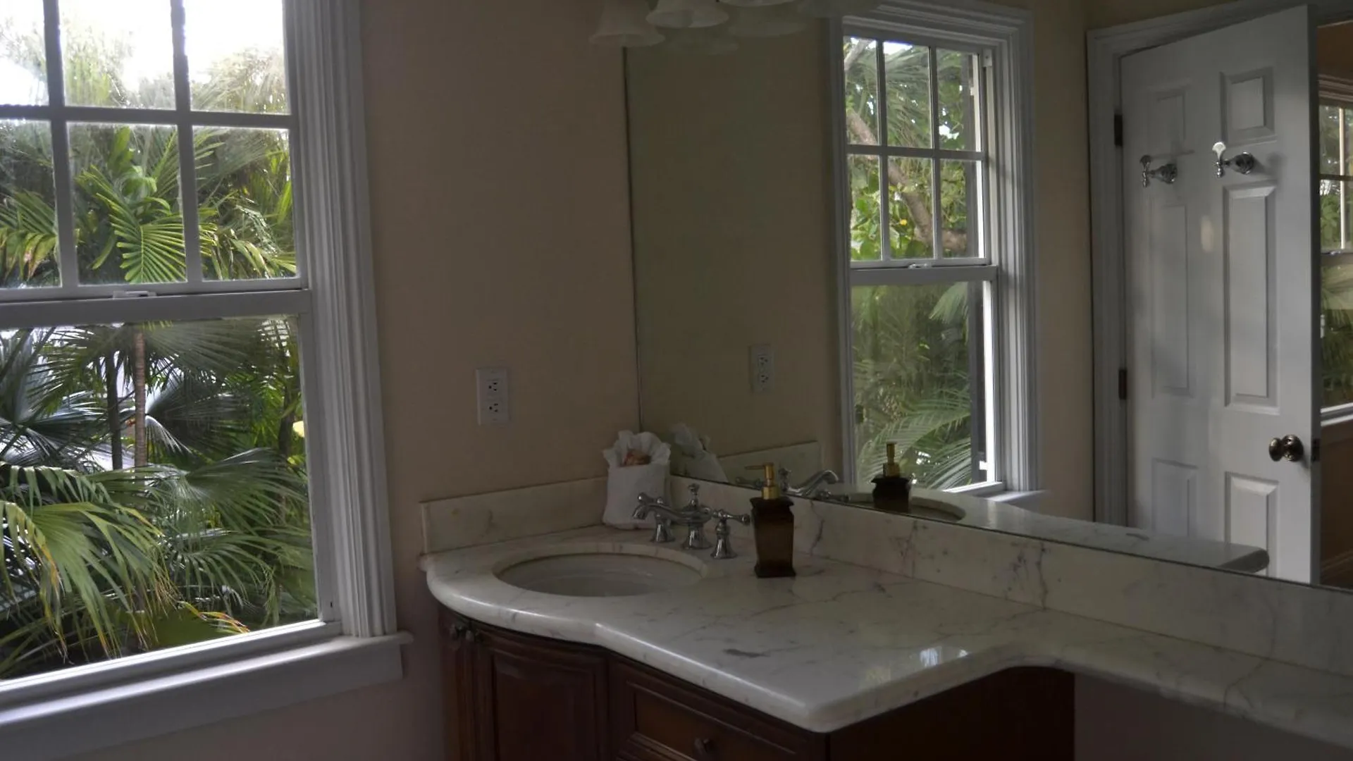 Great Location * Key West