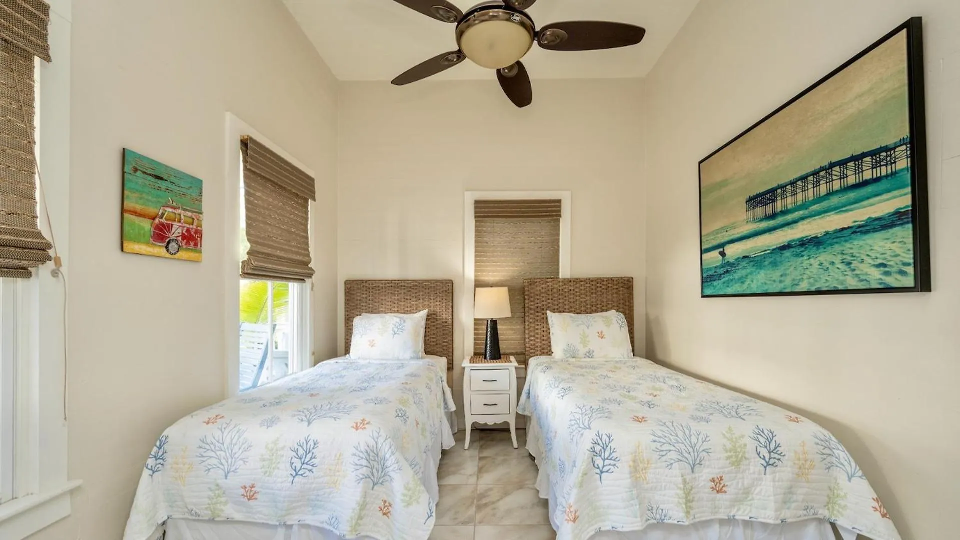 Casa Amarilla By Last Key Realty * Key West
