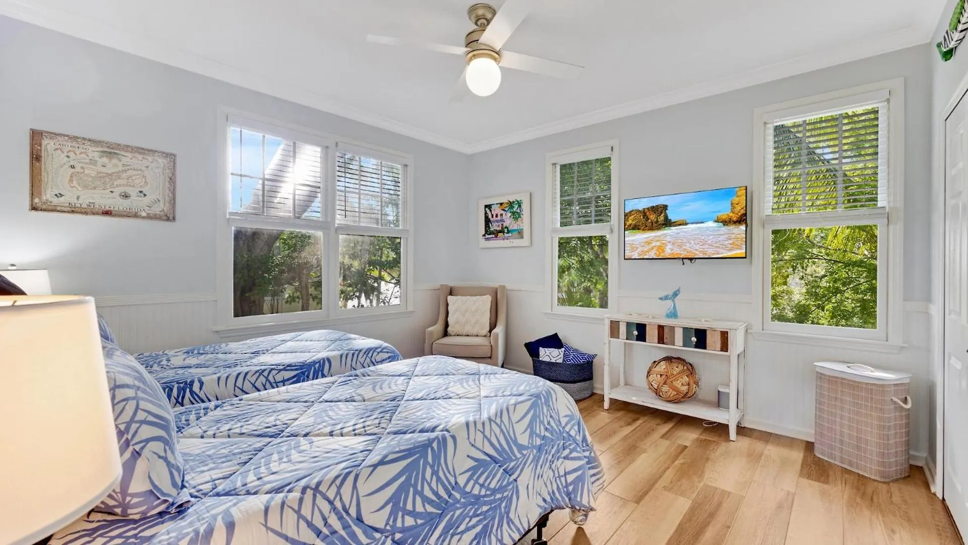Trumans Trove By Last Key Realty Holiday home