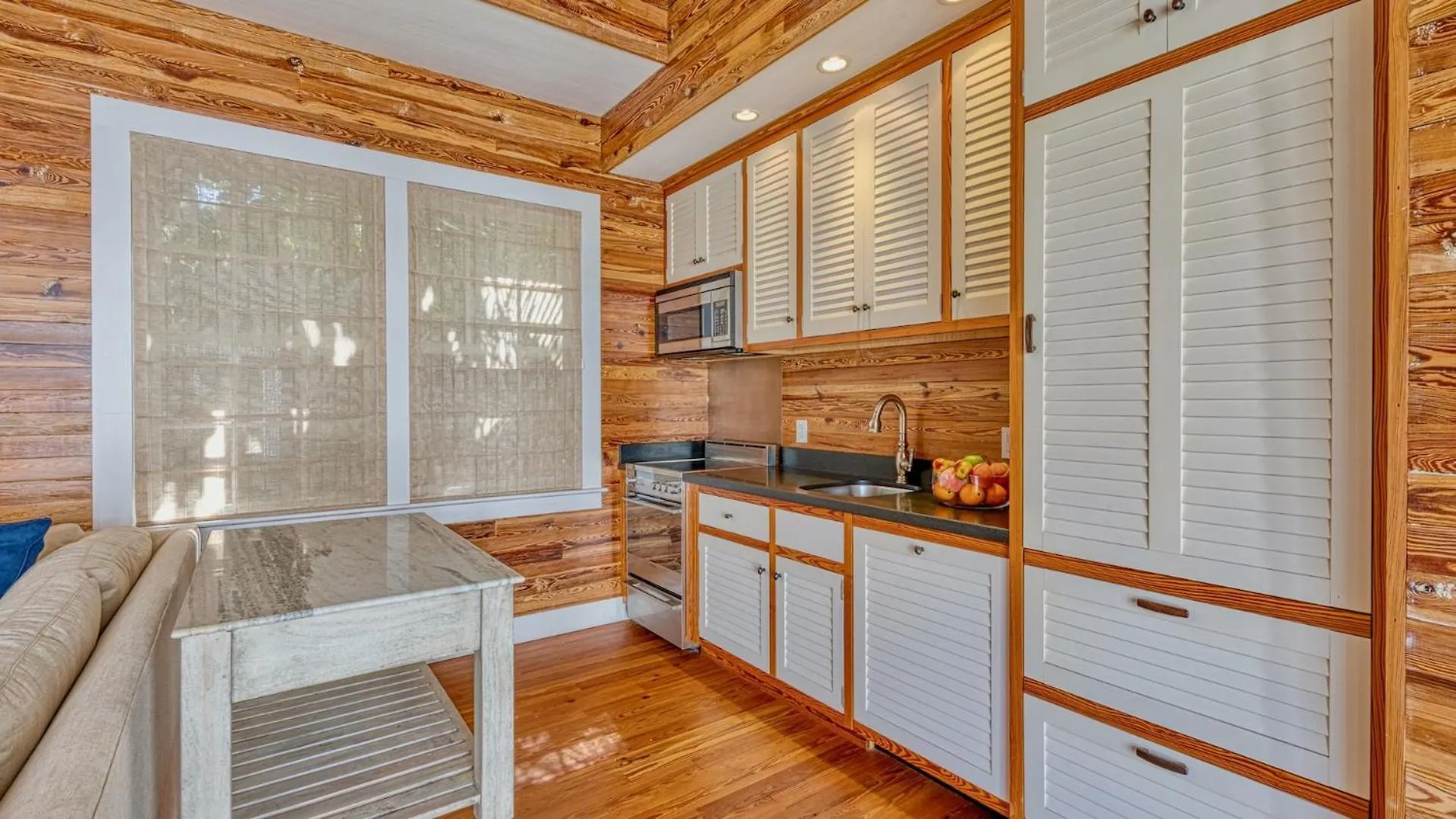 Margarets Magic Compound By Last Key Realty Key West