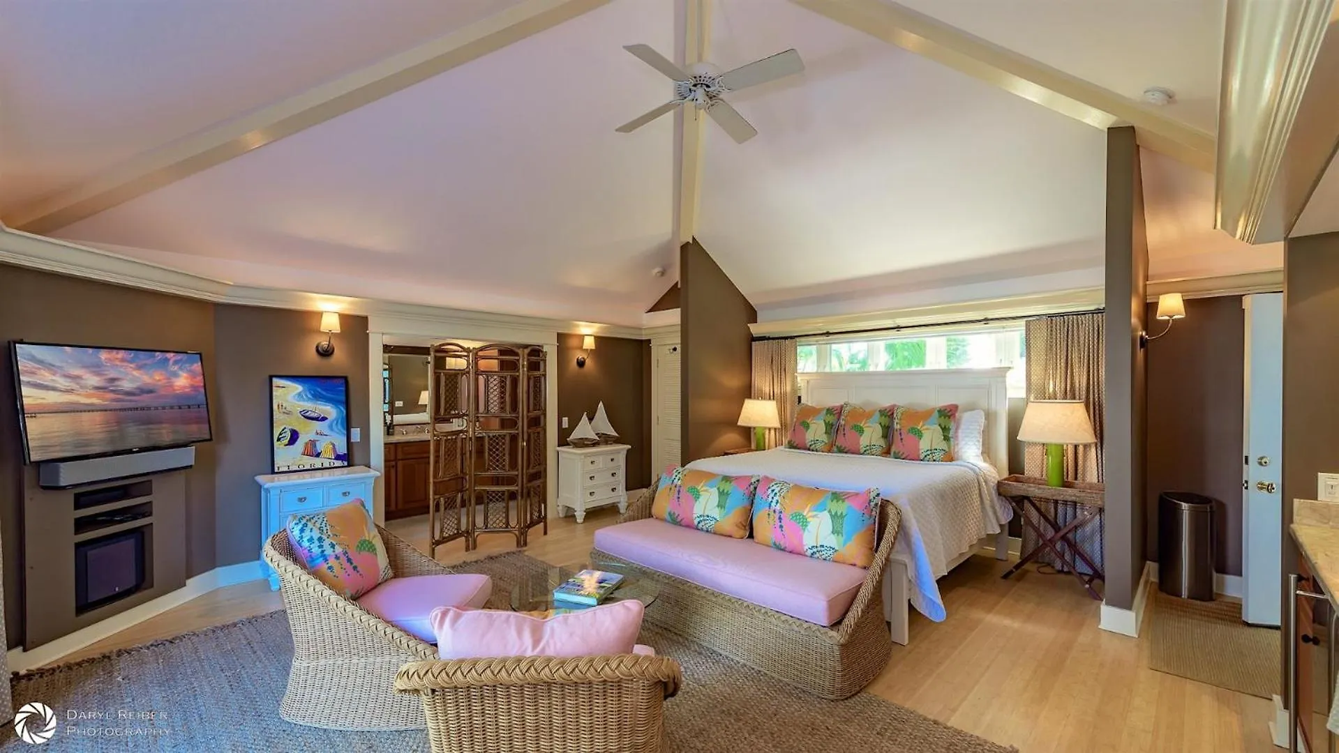 Darling Of Duval By Last Key Realty Holiday home