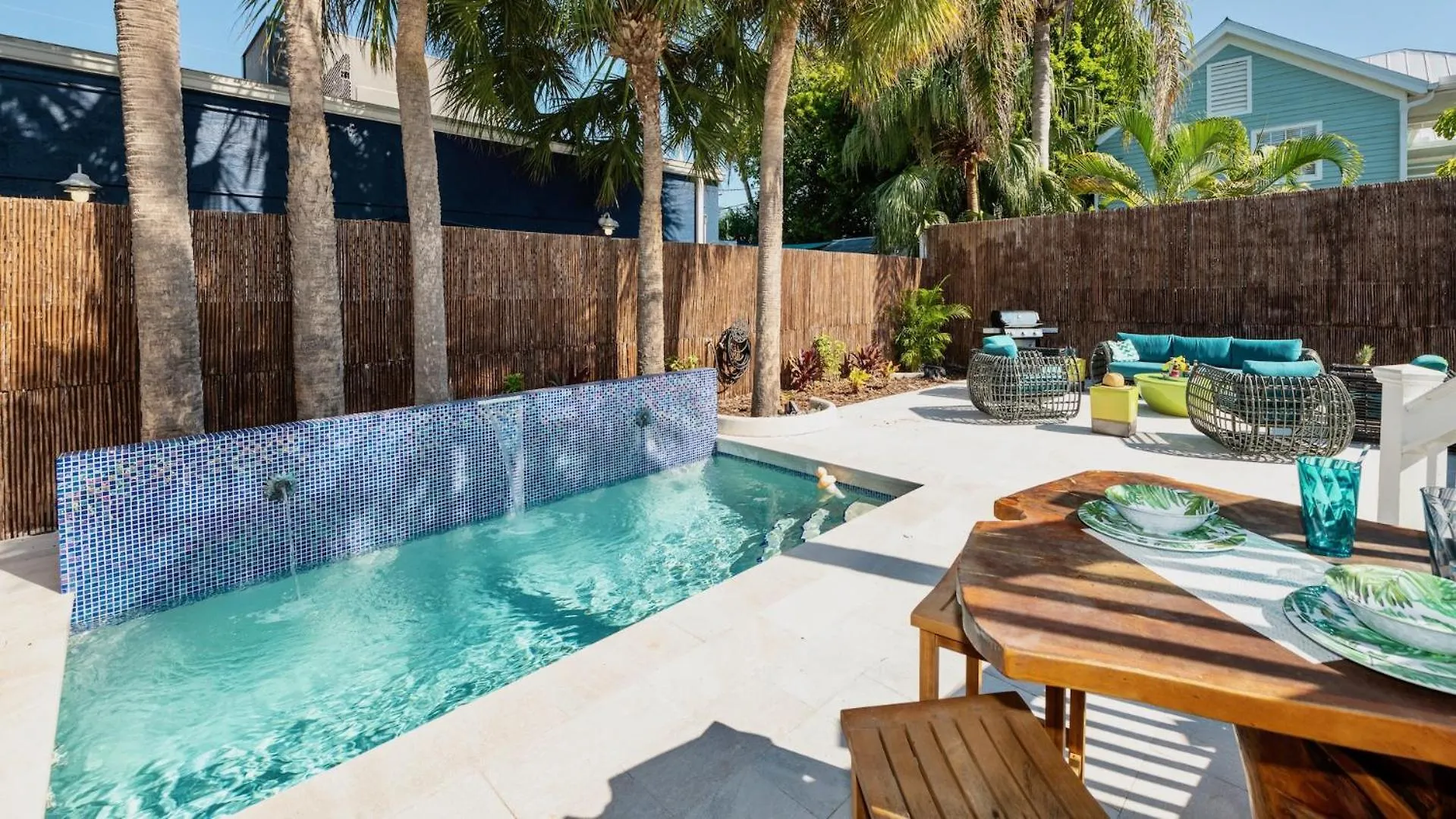 Apartment Mayas Secret Treasure By Last Key Realty Key West