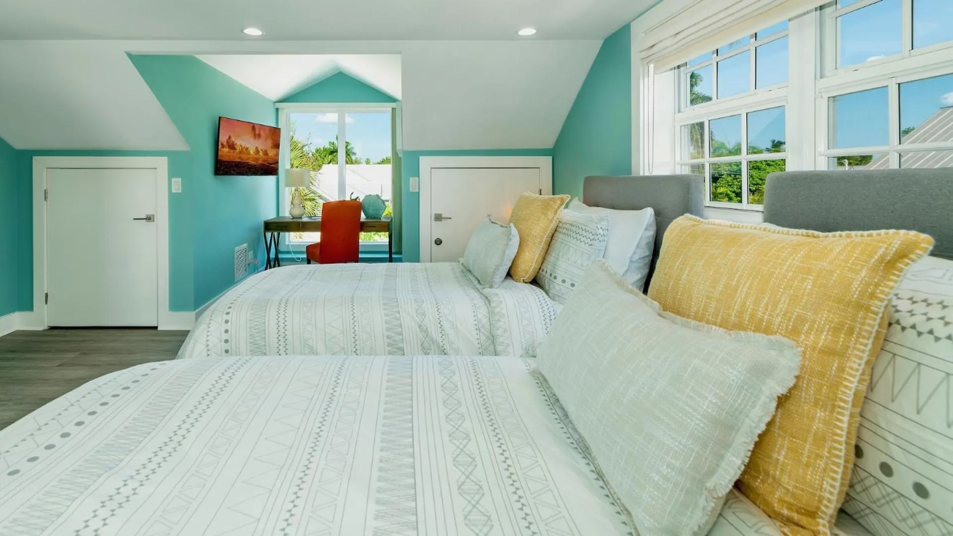 Mayas Secret Treasure By Last Key Realty * Key West