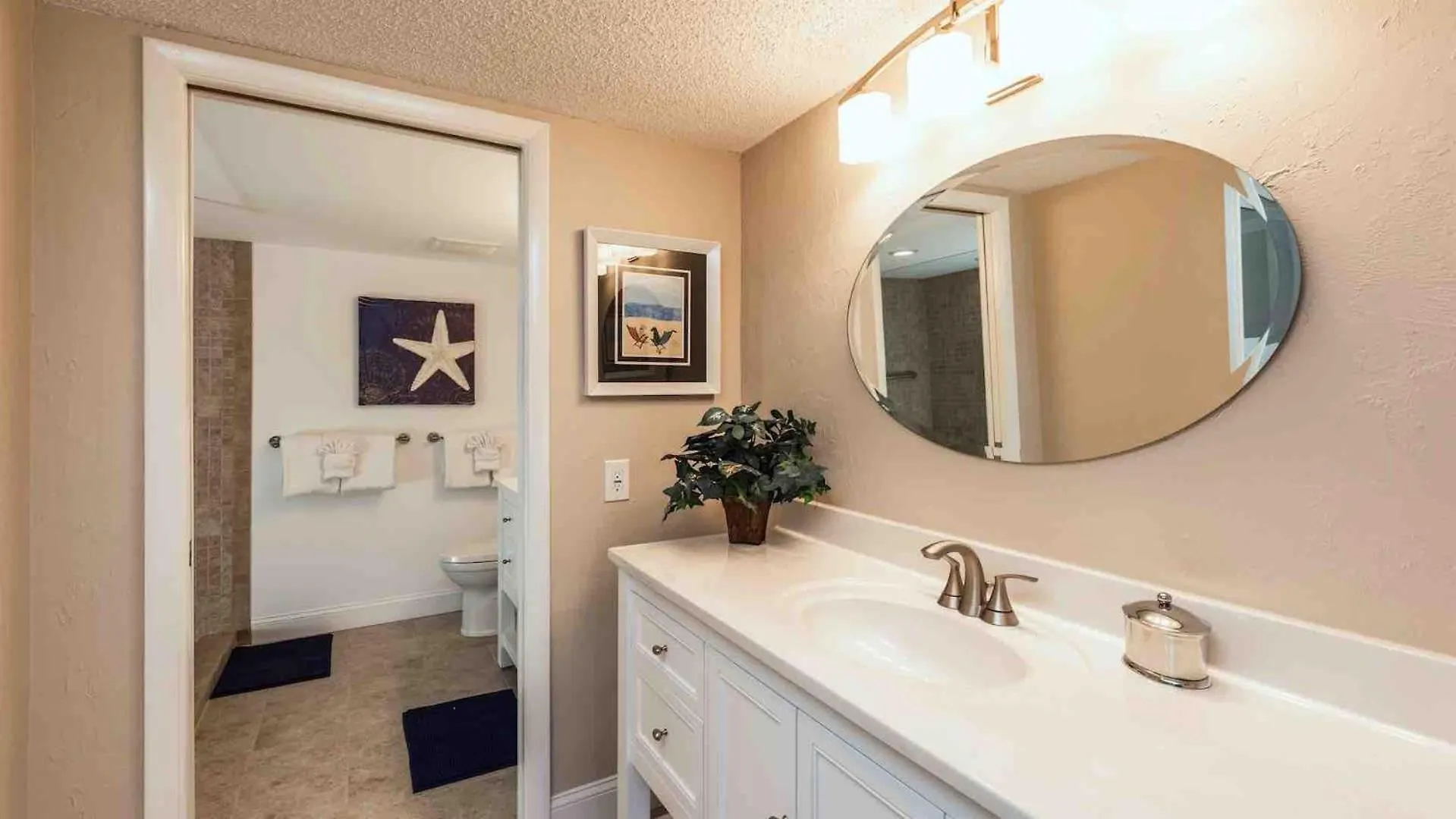 Follow The Sun By Last Key Realty * Key West