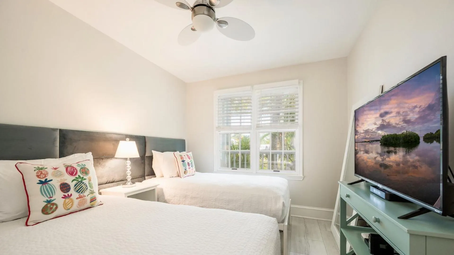 The Cozy Starfish By Last Key Realty * Key West