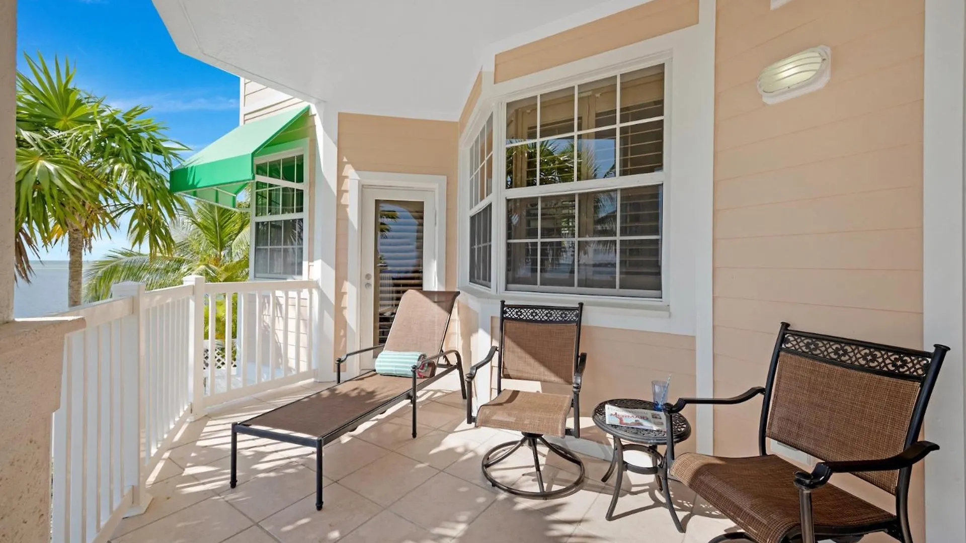 Sunset Point By Last Key Realty Apartment *