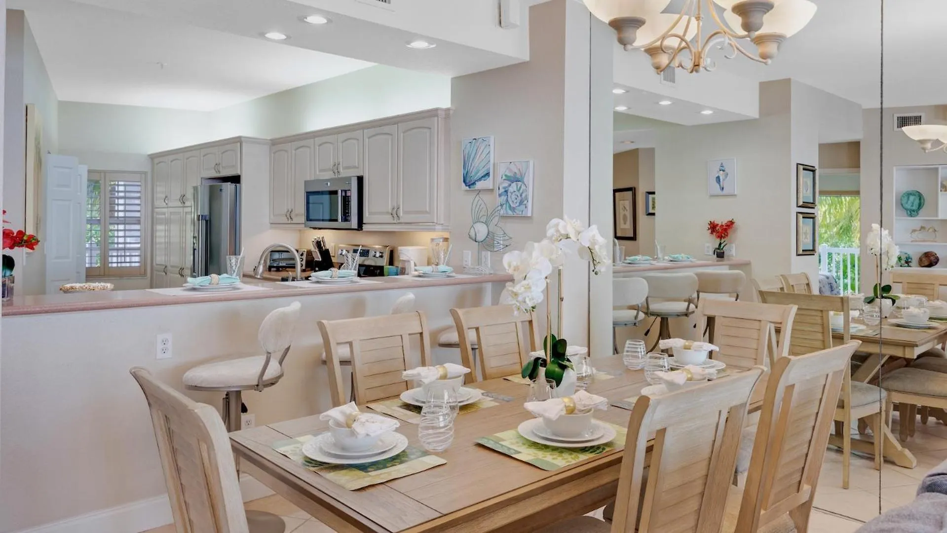 Apartment Sunset Point By Last Key Realty