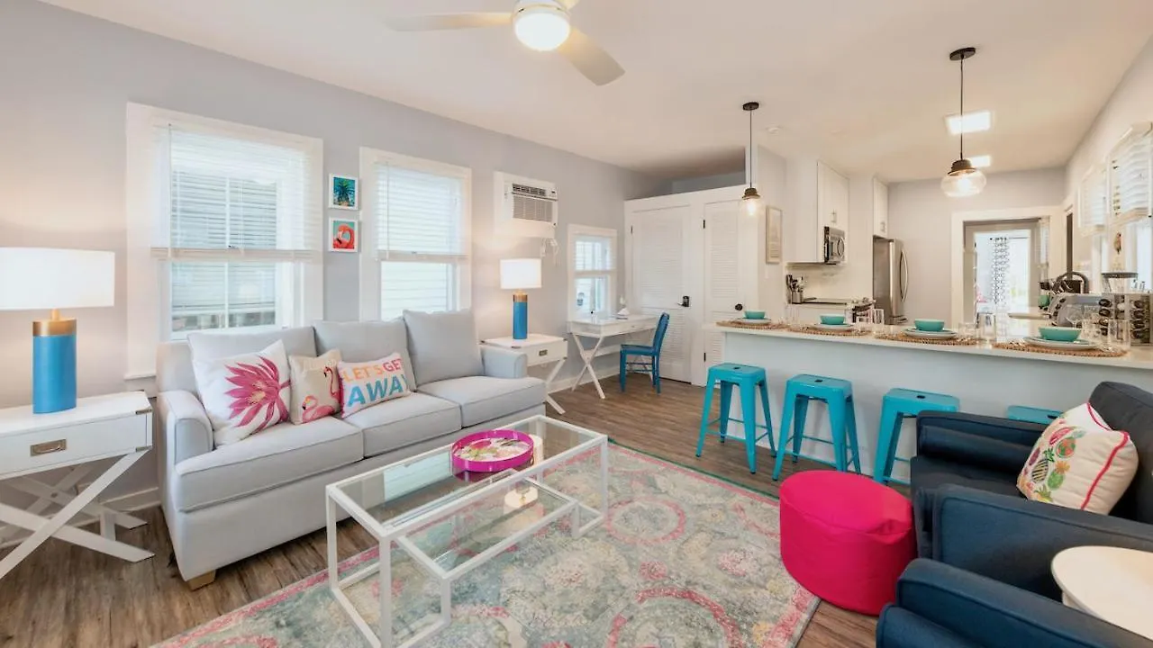 Sugarpoppy By Last Key Realty Holiday home Key West