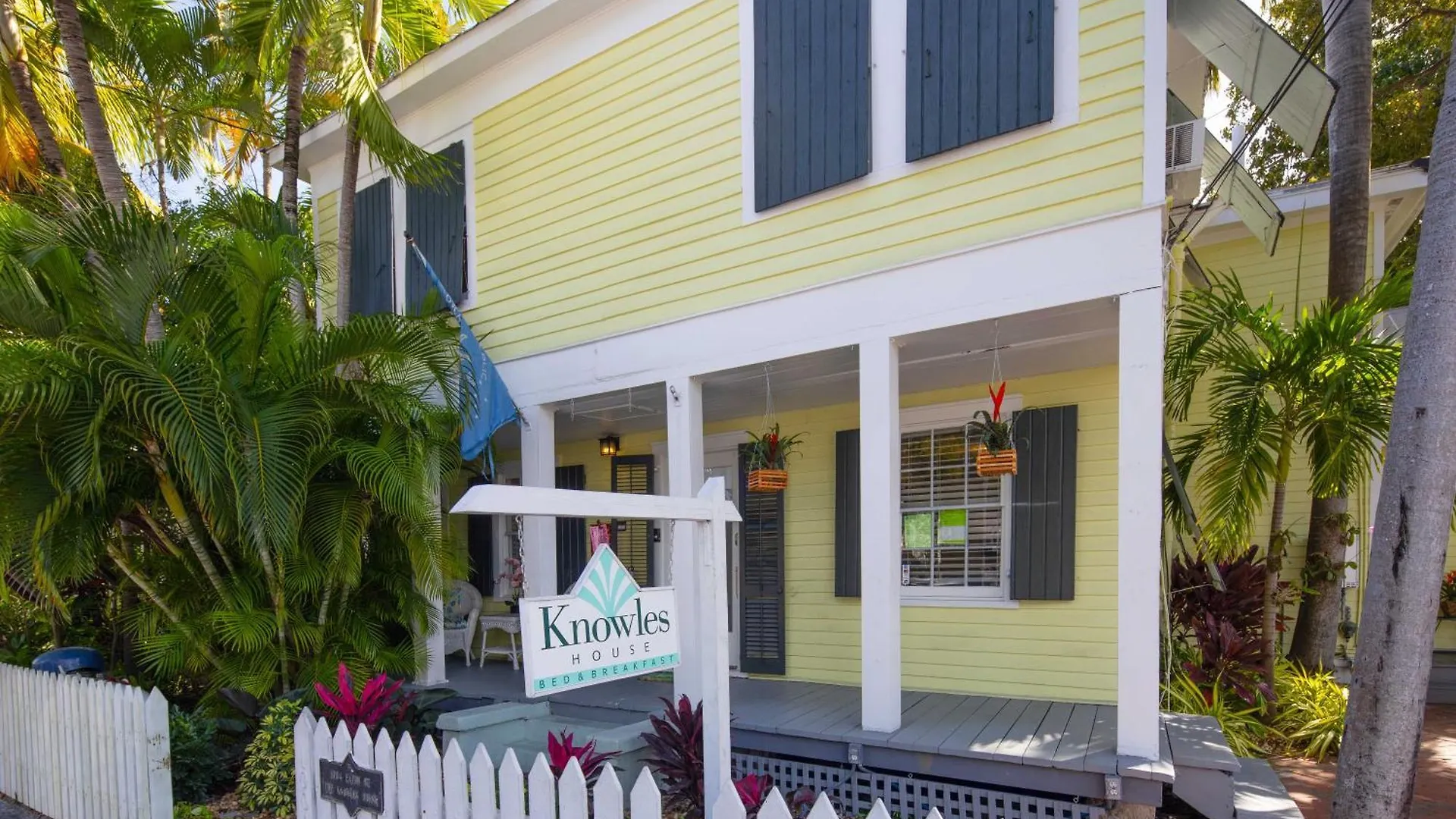 Knowles House *