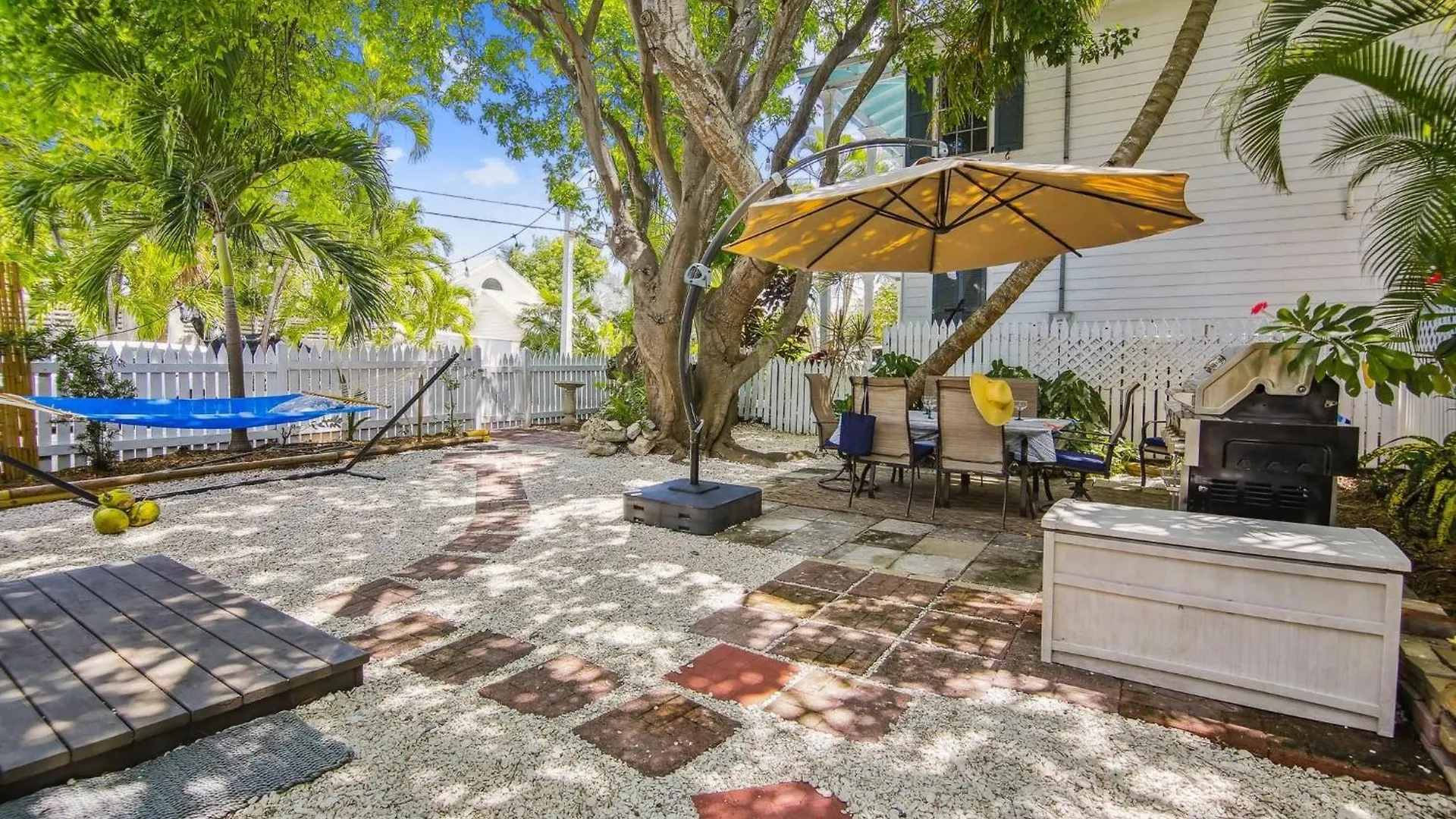 Spanish Lime By Avantstay Ideal Old Town Location Month Long Only *
