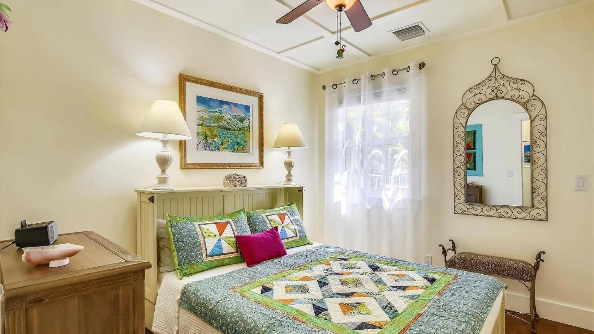 Paradise Palms: Beachside Getaway With Outdoor Living