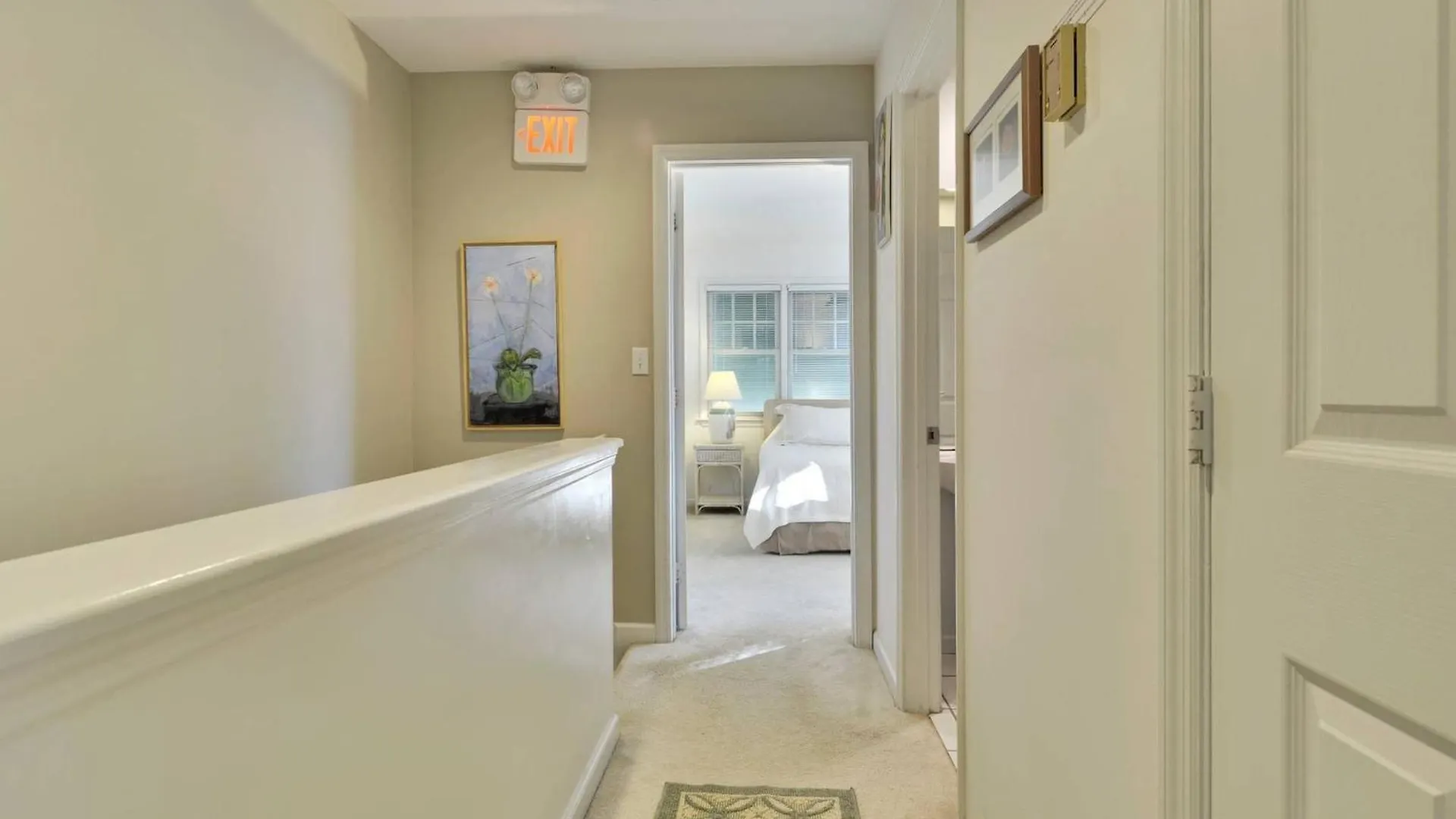 Artist Garden By Avantstay Great Location W Balcony Outdoor Dining Shared Pool Bbq Week Long