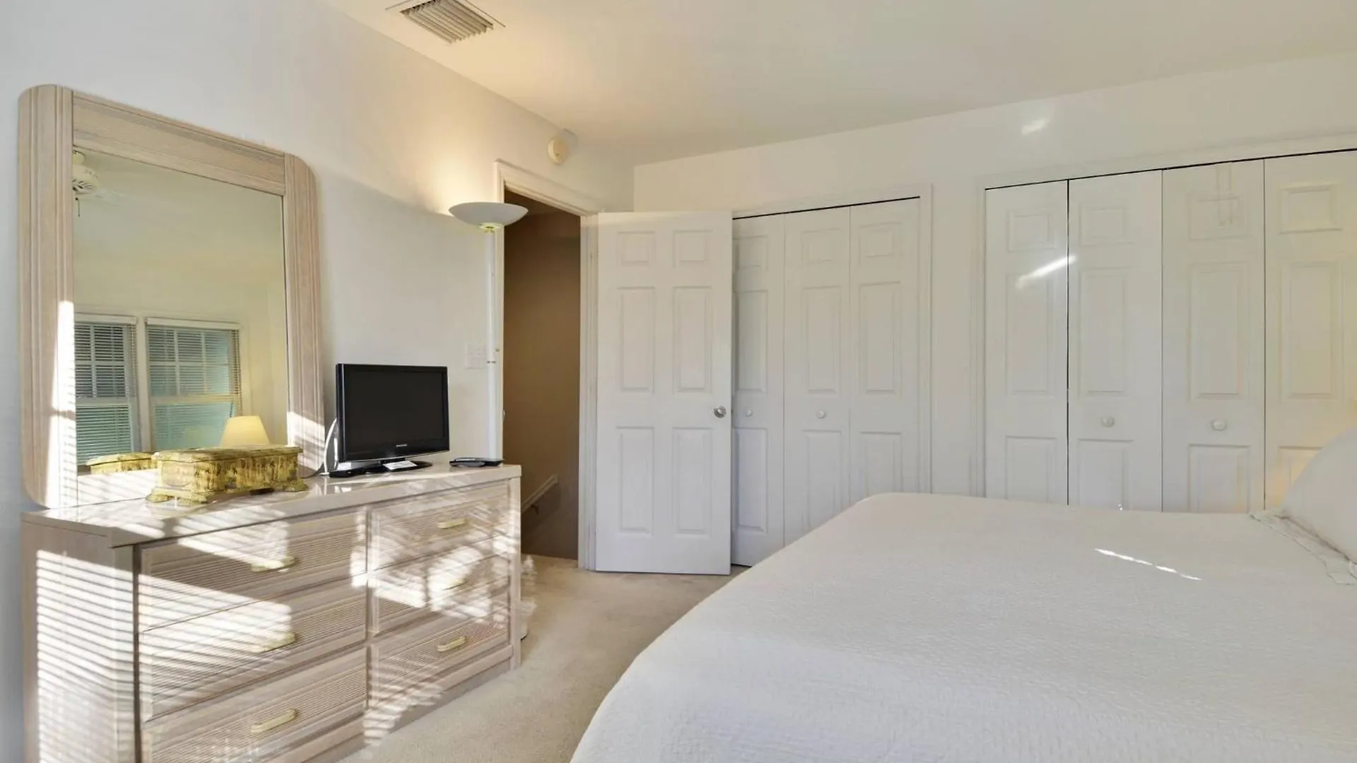 度假居 Artist Garden By Avantstay Great Location W Balcony Outdoor Dining Shared Pool Bbq Week Long *