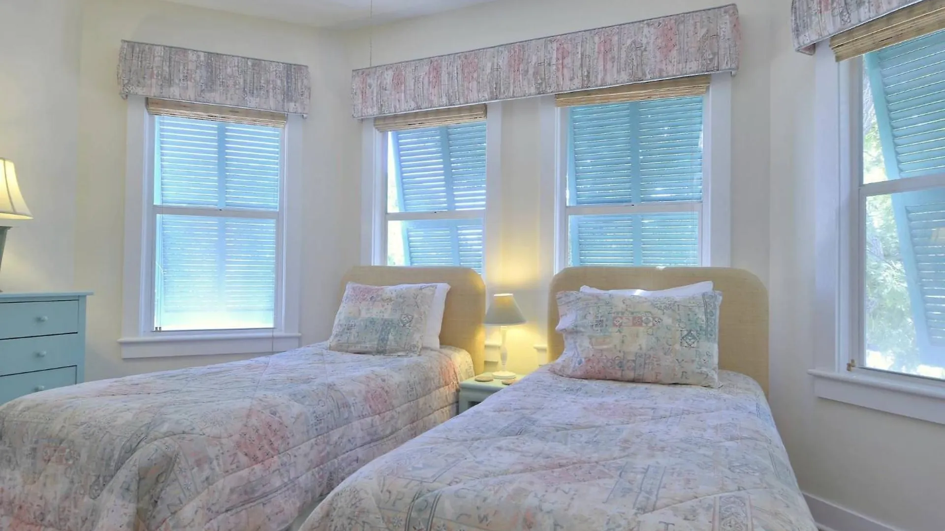 Tropical Dreaming By Avantstay 4 Blks To Private Pool * Key West