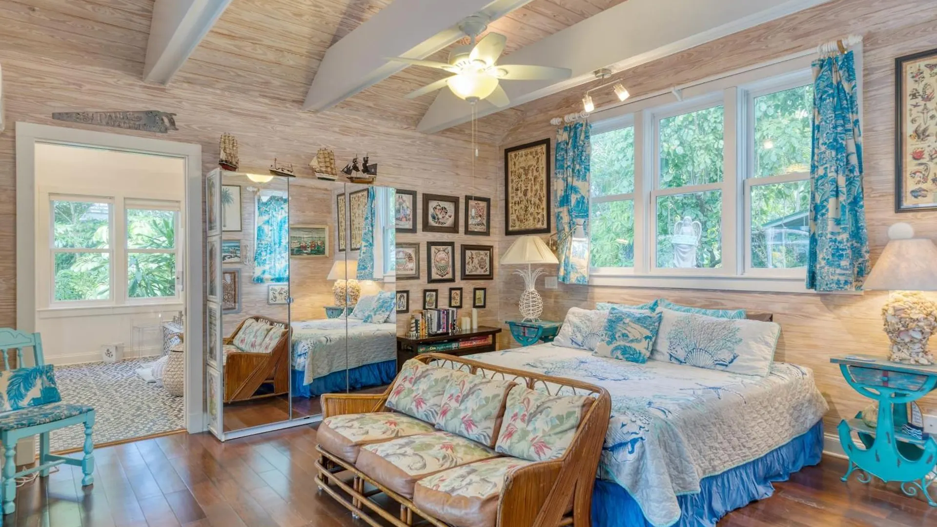Boat House By Avantstay Character Location W Shared Pool Month Long