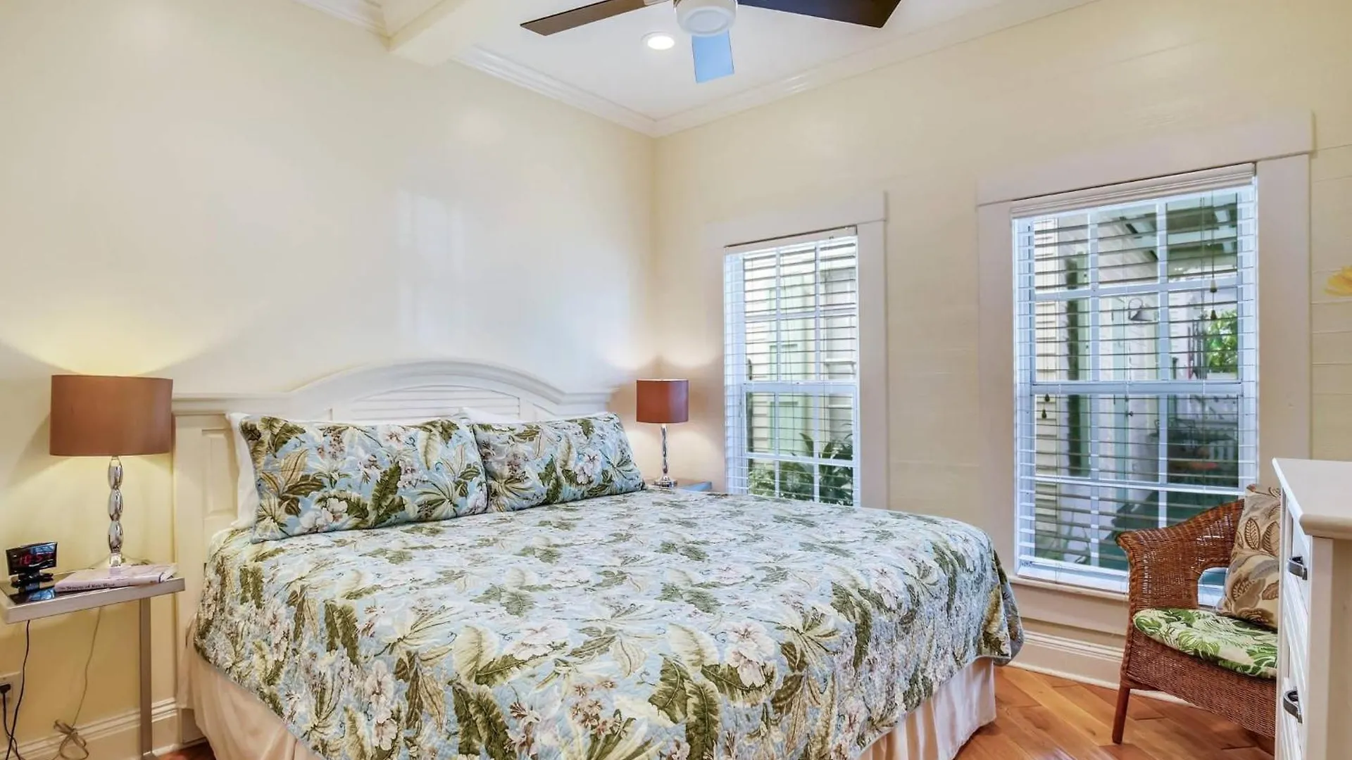 Holiday home Paradise Place By Avantstay Old Town W Shared Pool *