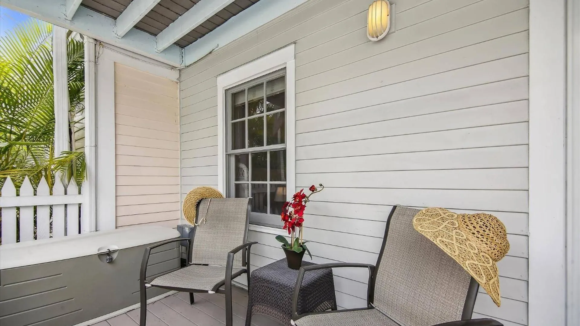 Holiday home Charming: Poolside Retreat Near Zachary Taylor *
