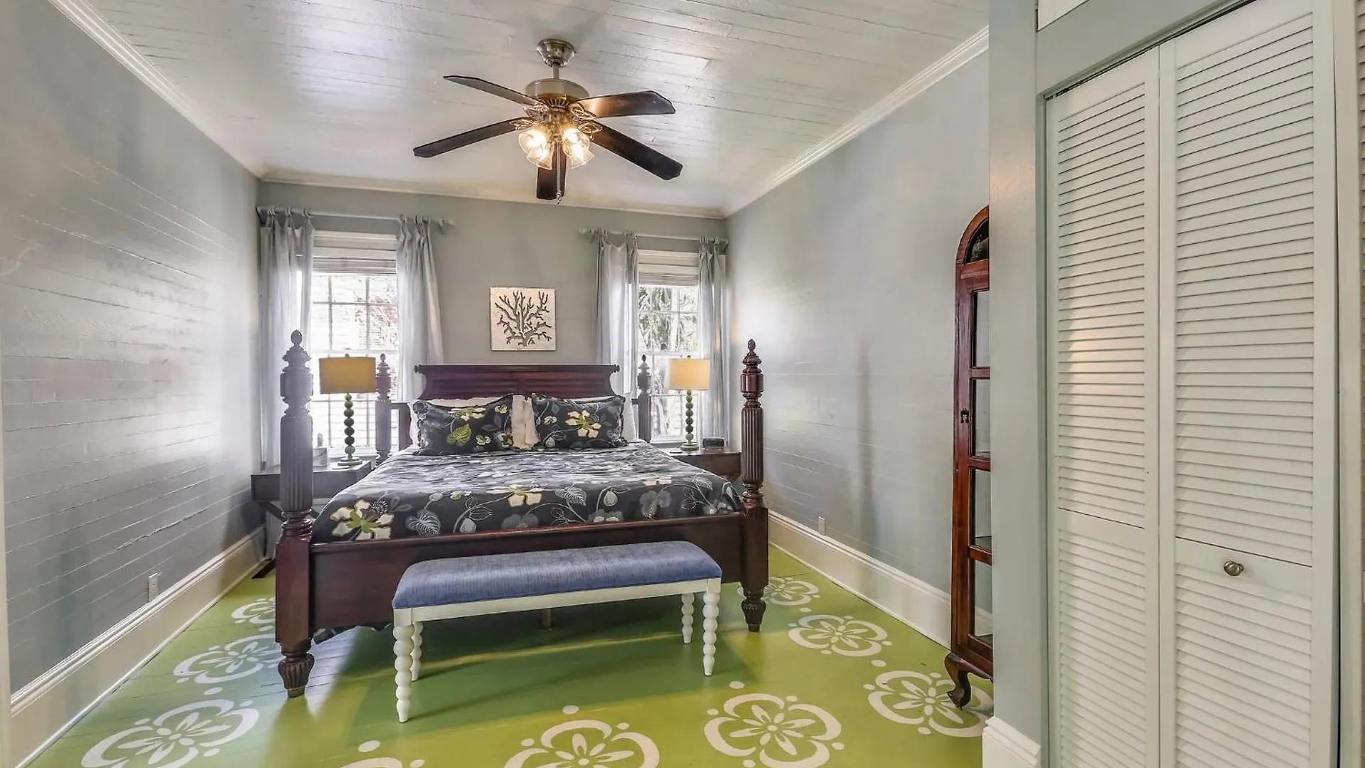 Holiday home Lighthouse By Avantstay Walk To Southernmost Point W Private Pool Patio Month Long
